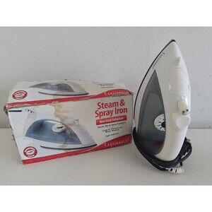 Continental 1200W Electric Lightweight Steam & Spray Iron CE23111